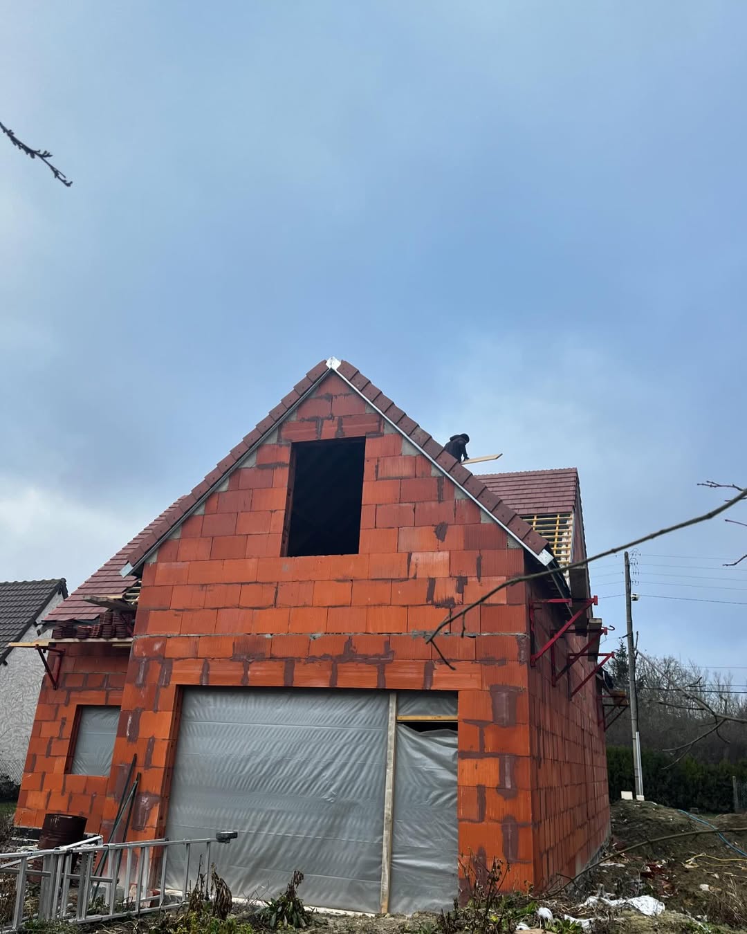 Rénovation de toiture avec isolation et Velux à Limeil-Brévannes (94) — Maison Elite