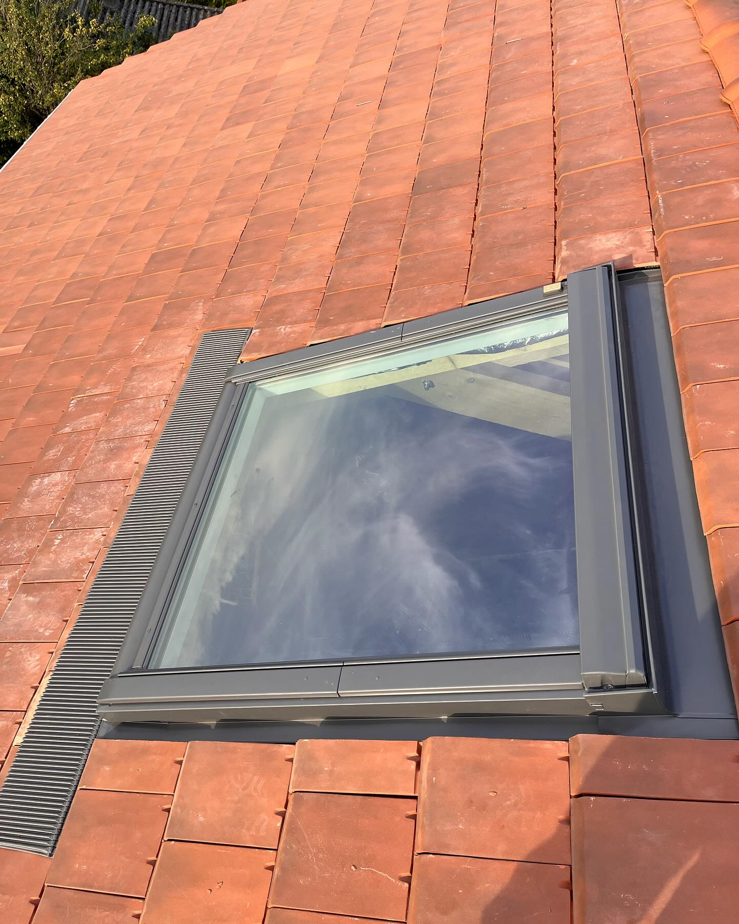 Charpente et toiture de construction neuve avec Velux à Saint-Maur-des-Fossés (94) — Maison Elite